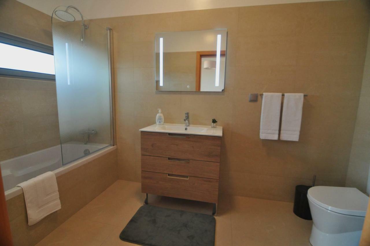 Ponte House Villa Porto Moniz Bagian luar foto